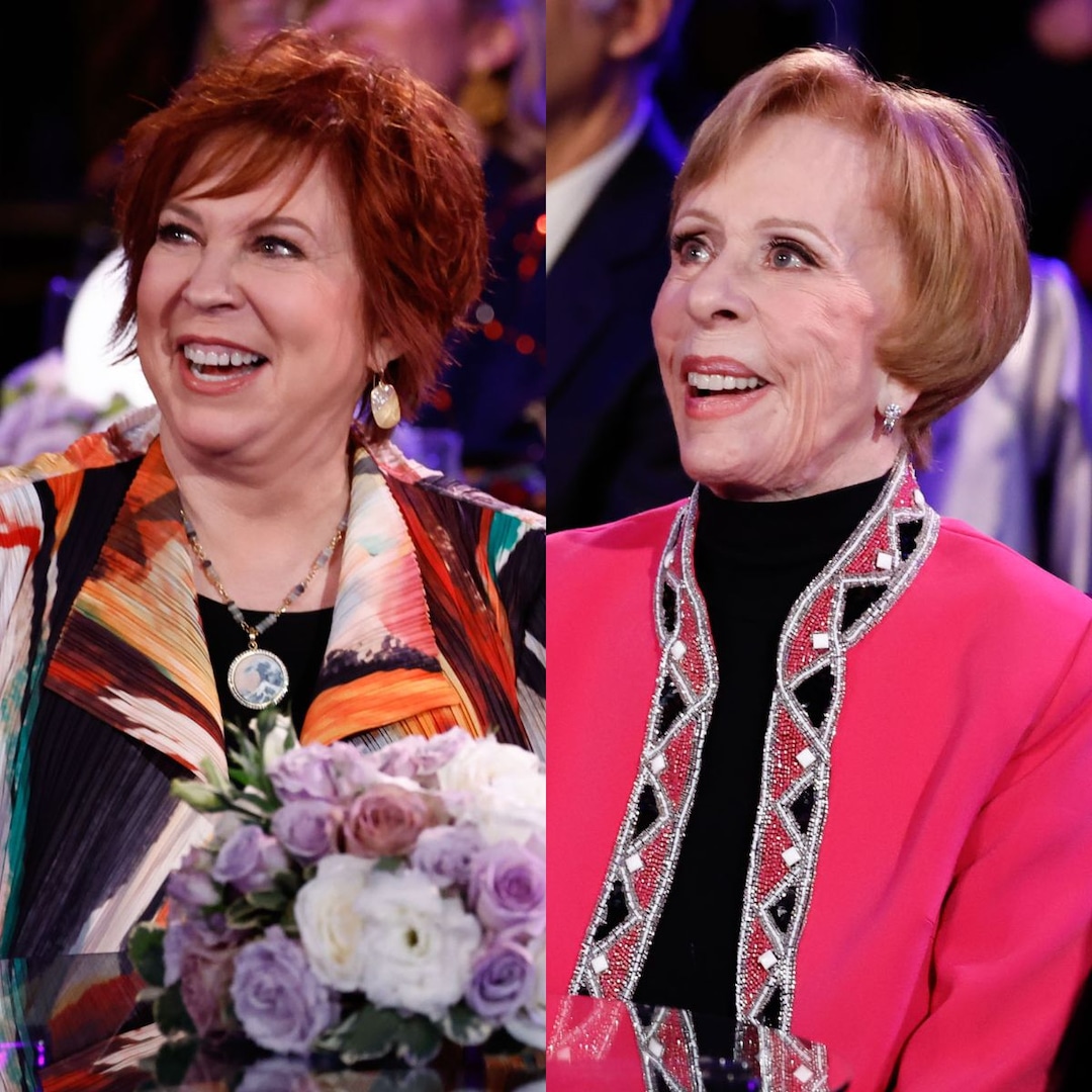 Carol Burnett, Vicki Lawrence Reunite, Share Selfie Carol Burnett, Vicki Lawrence Reunite, Share Selfie