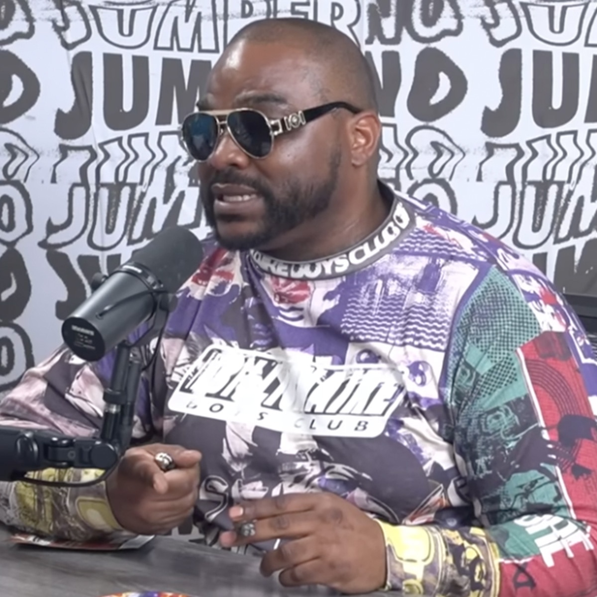 <a href="https://www.eonline.com/news/1432202/no-jumper-podcaster-ant-jefe-charged-with-felony-murder-s1-million-bail?cmpid=rss-syndicate-genericrss-us-top_stories" target="_blank">No Jumper Podcaster Ant Jefe Charged With Felony Murder</a>