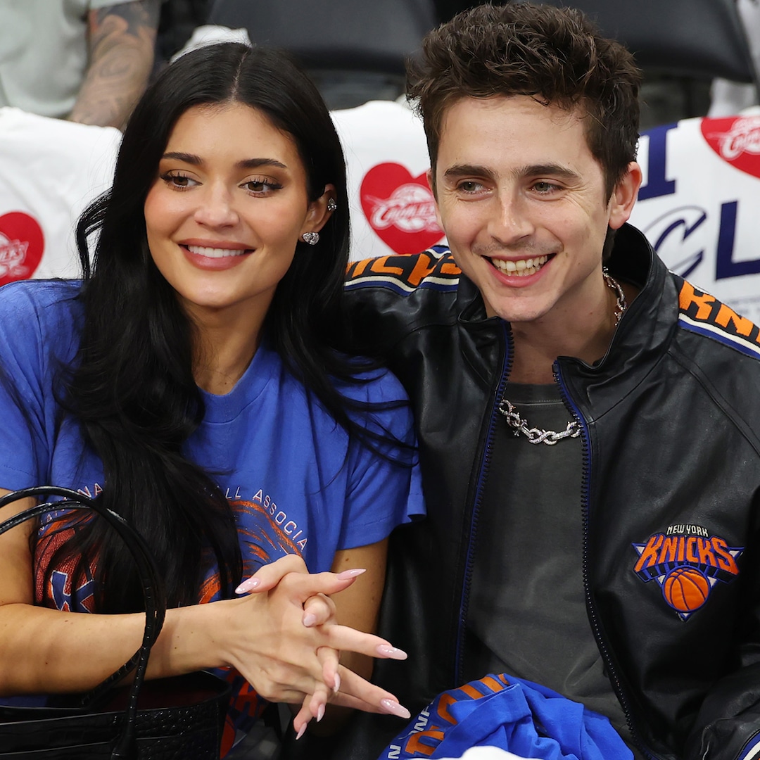 Kylie Jenner, Timothée Chalamet Celebrate Knicks Win, Kiss Courtside Kylie Jenner, Timothée Chalamet Celebrate Knicks Win, Kiss Courtside