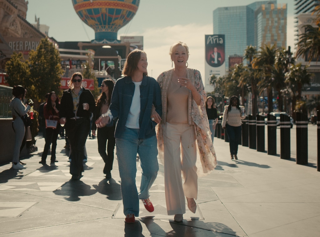 Jean Smart, Hannah Einbinder, Hacks Season 5 Finale