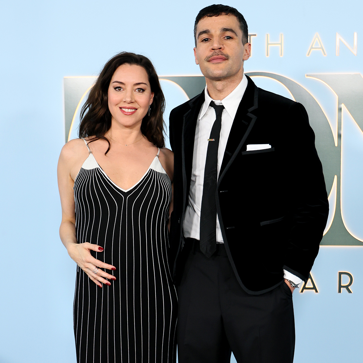 Pregnant Aubrey Plaza, Christopher Abbott’s Red Carpet Debut